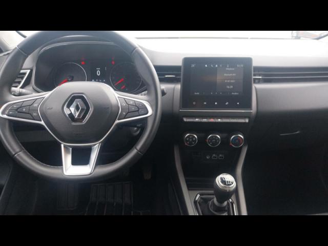 Renault Clio image 2