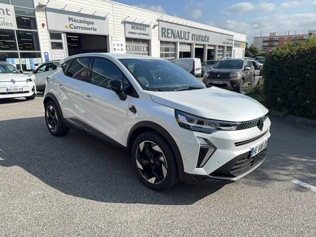 Renault Captur image 2