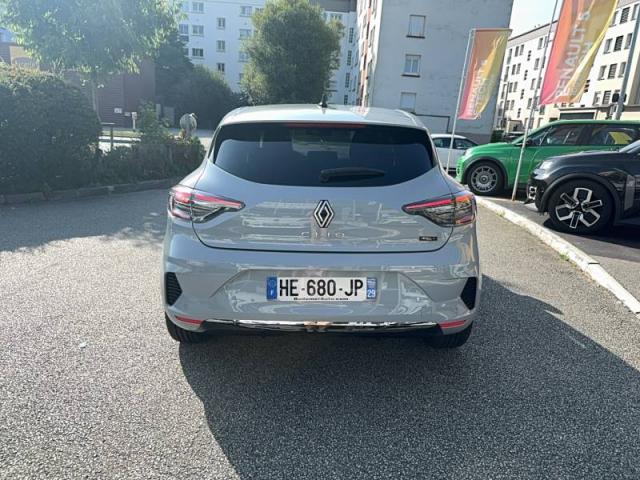 Renault Clio image 2