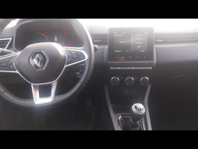 Renault Clio image 9