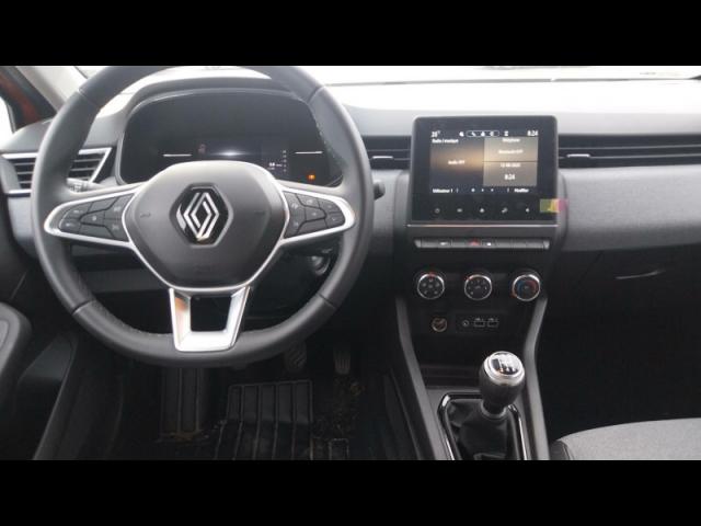 Renault Clio image 9