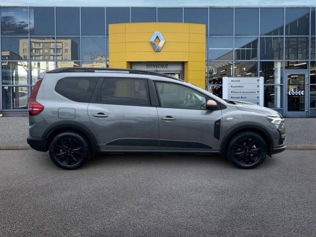 Dacia Jogger image 1
