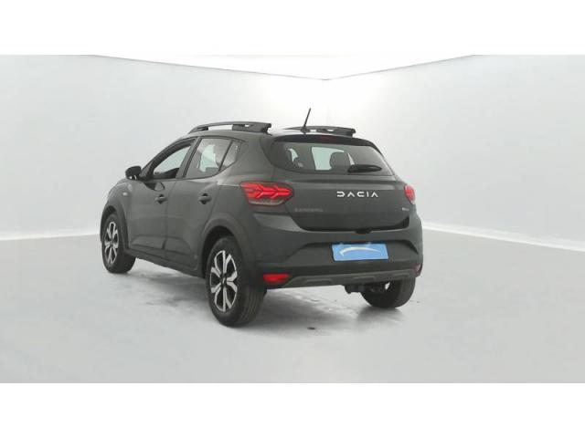 Dacia Sandero image 2