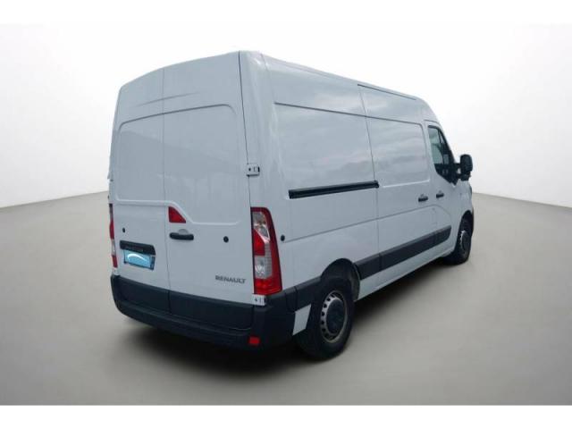 Renault Master image 2