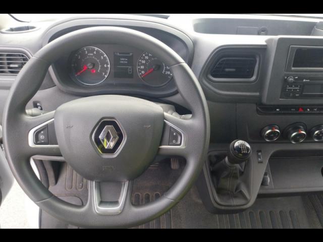 Renault Master image 1
