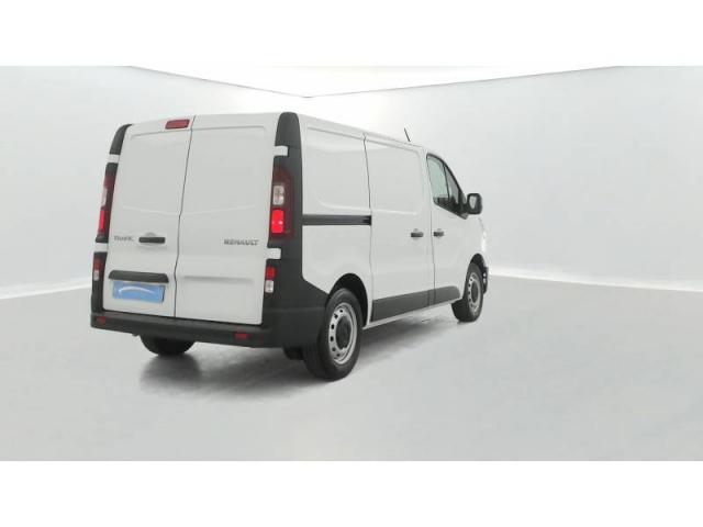 Renault Trafic image 9