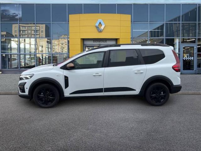 Dacia Jogger image 1
