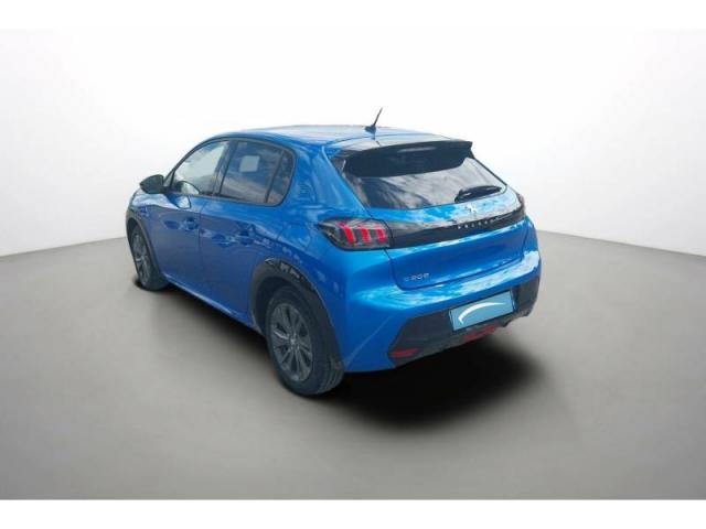 Peugeot 208 image 8