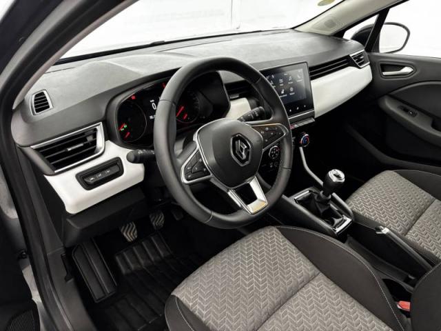 Renault Clio image 2