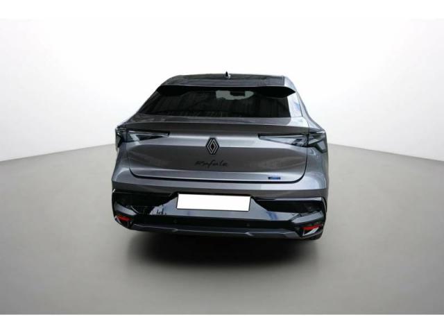 Renault Rafale image 9
