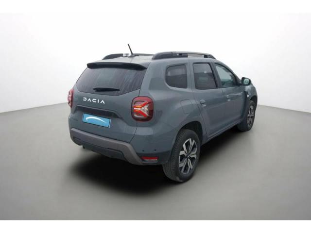 Dacia Duster image 9