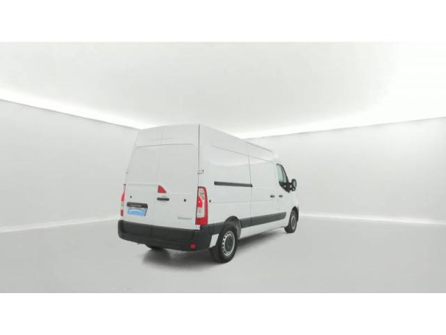 Renault Master image 2