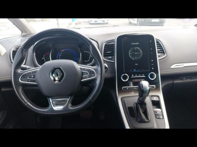 Renault Scénic image 1