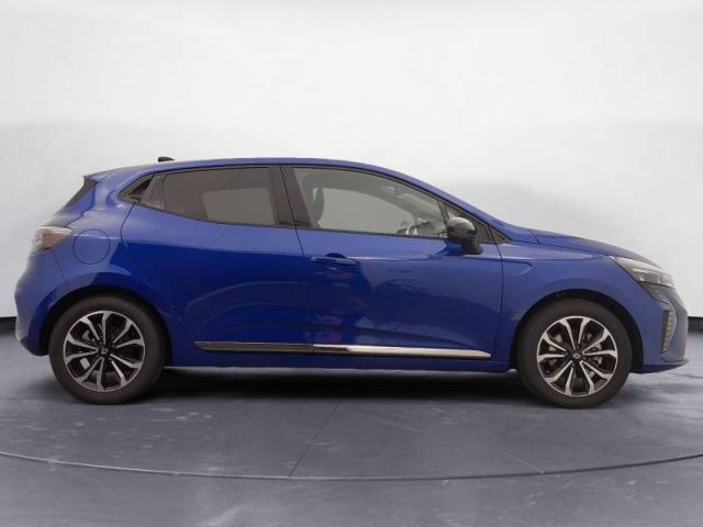 Renault Clio image 9