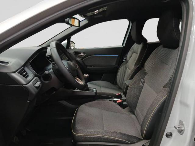 Renault Captur image 9