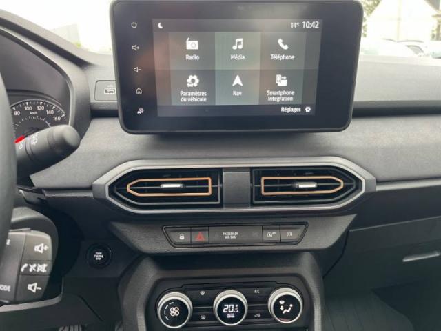 Dacia Sandero image 1