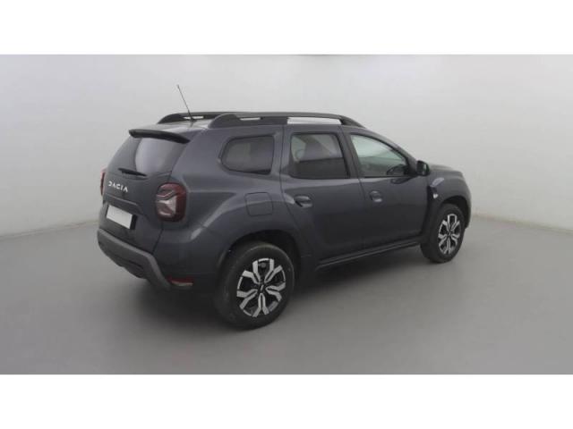 Dacia Duster image 9