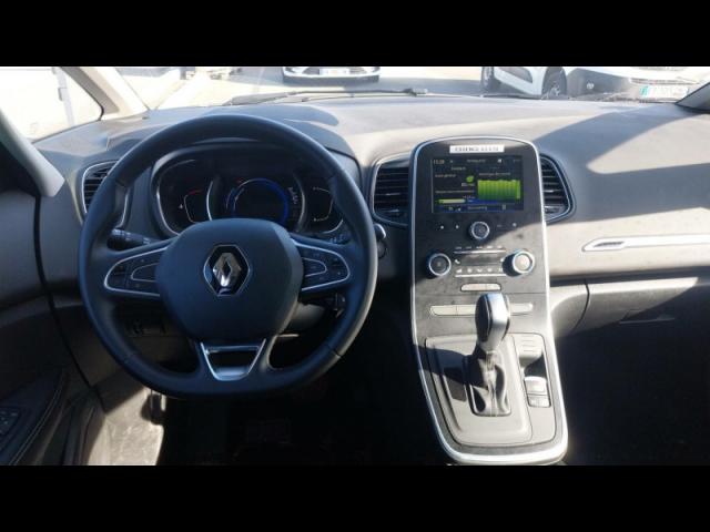 Renault Grand Scénic image 1
