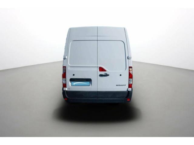 Renault Master image 1