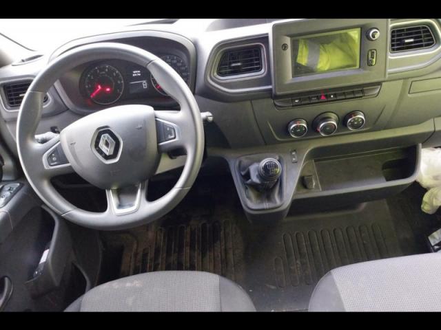 Renault Master image 1