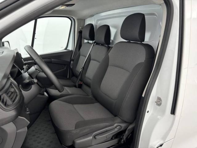 Renault Trafic image 5