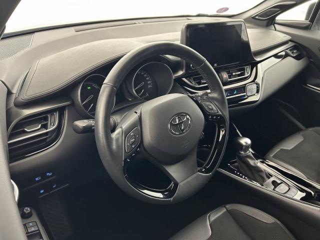 Toyota C-Hr image 1