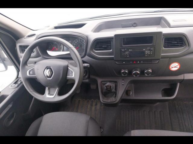 Renault Master image 1