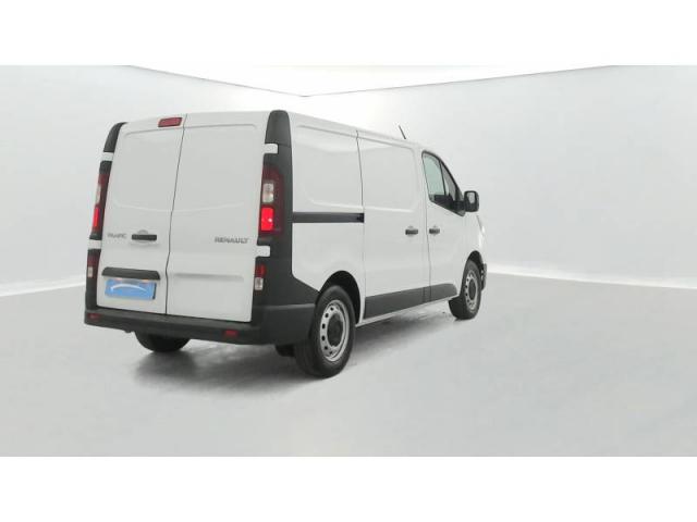 Renault Trafic image 8