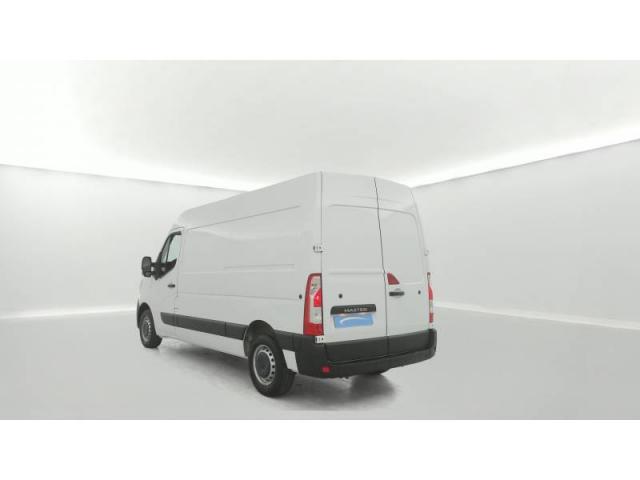 Renault Master image 1
