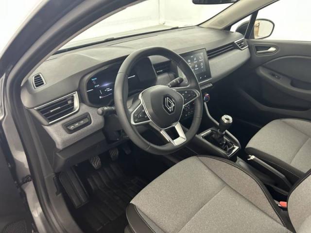 Renault Clio image 1