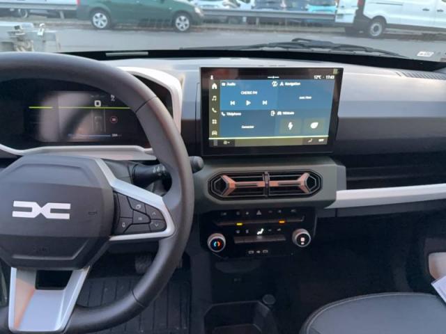 Dacia Spring image 4