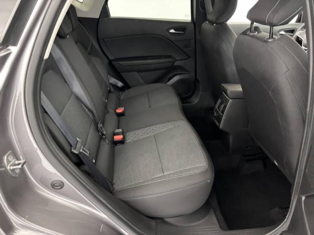 Renault Captur image 9