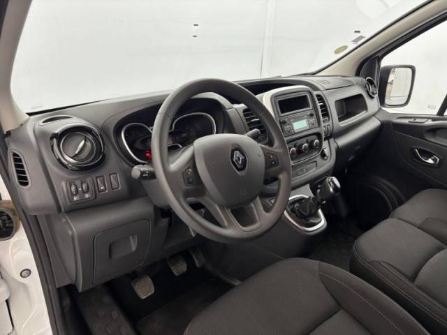 Renault Trafic image 5