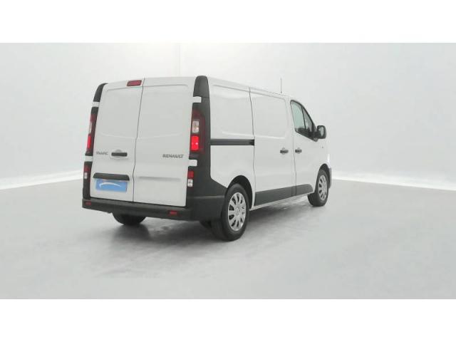 Renault Trafic image 8