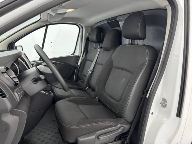 Renault Trafic image 6