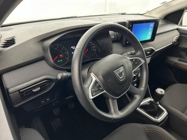 Dacia Sandero image 1