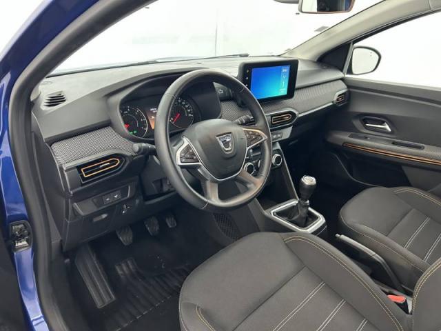 Dacia Sandero image 1