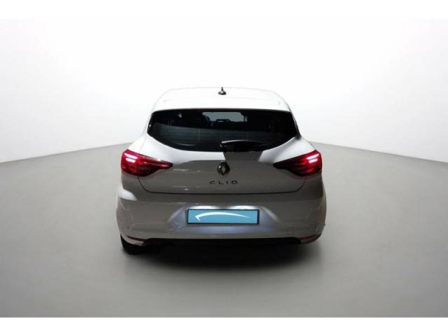 Renault Clio image 6