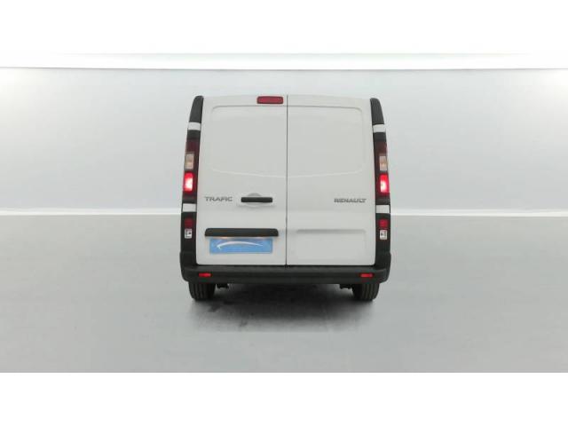 Renault Trafic image 8