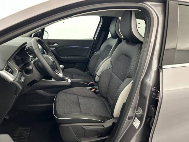 Renault Captur image 9