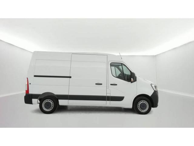 Renault Master image 1