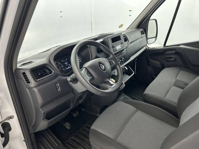 Renault Master image 6
