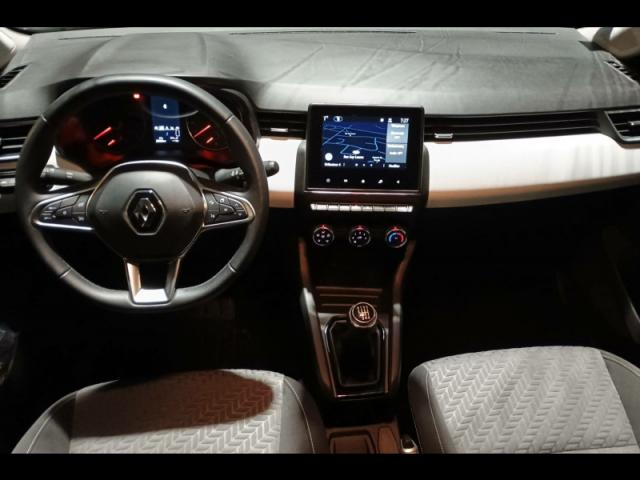 Renault Clio image 8