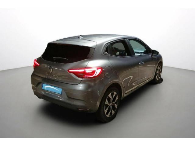 Renault Clio image 8