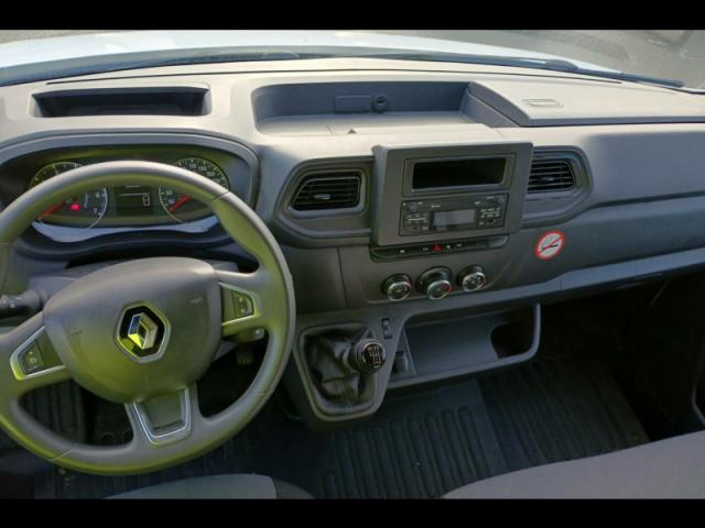 Renault Master image 7