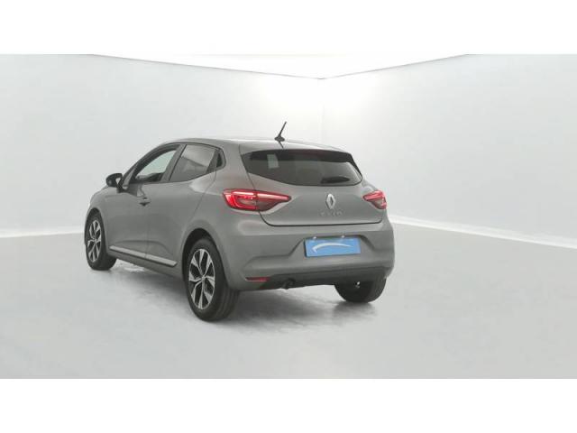 Renault Clio image 2