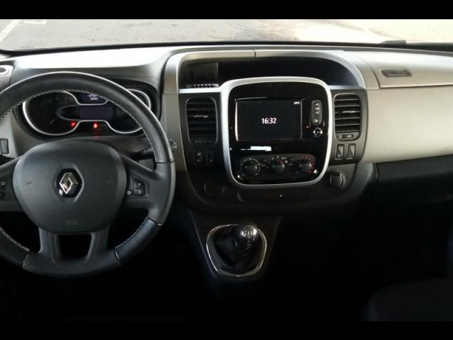 Renault Trafic image 3