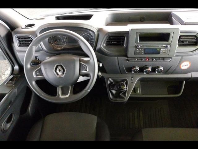 Renault Master image 4