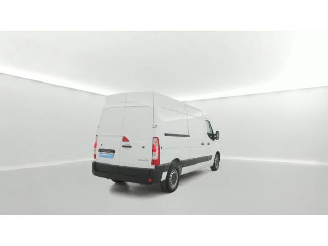 Renault Master image 2