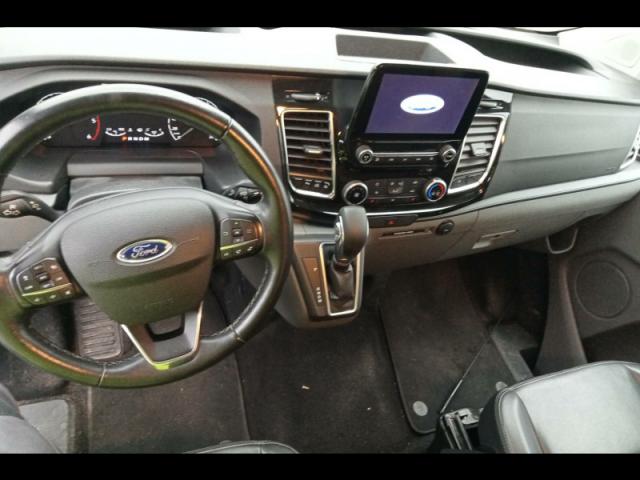 Ford Transit image 4